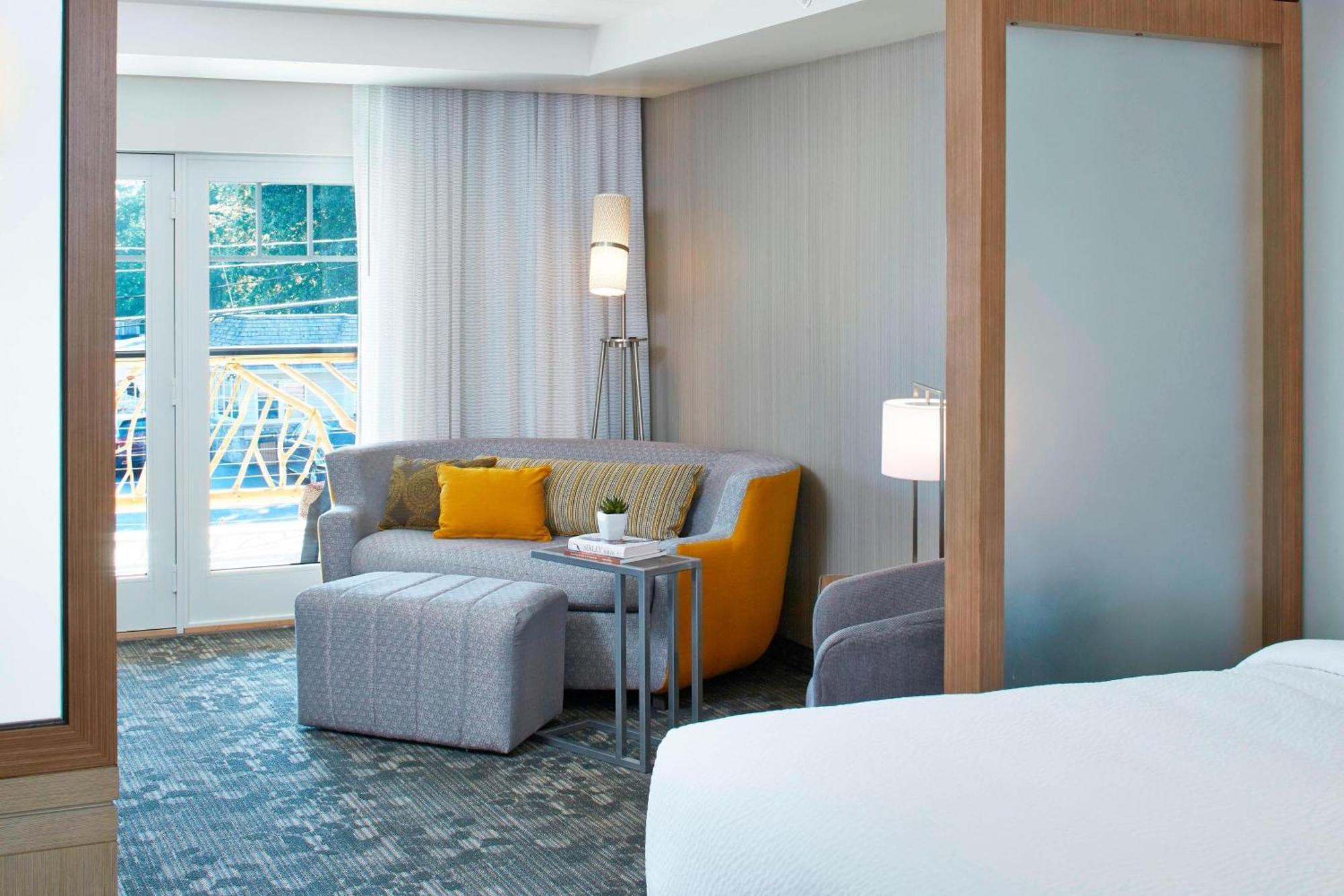 Courtyard By Marriott לייק ג'ורג' מראה חיצוני תמונה