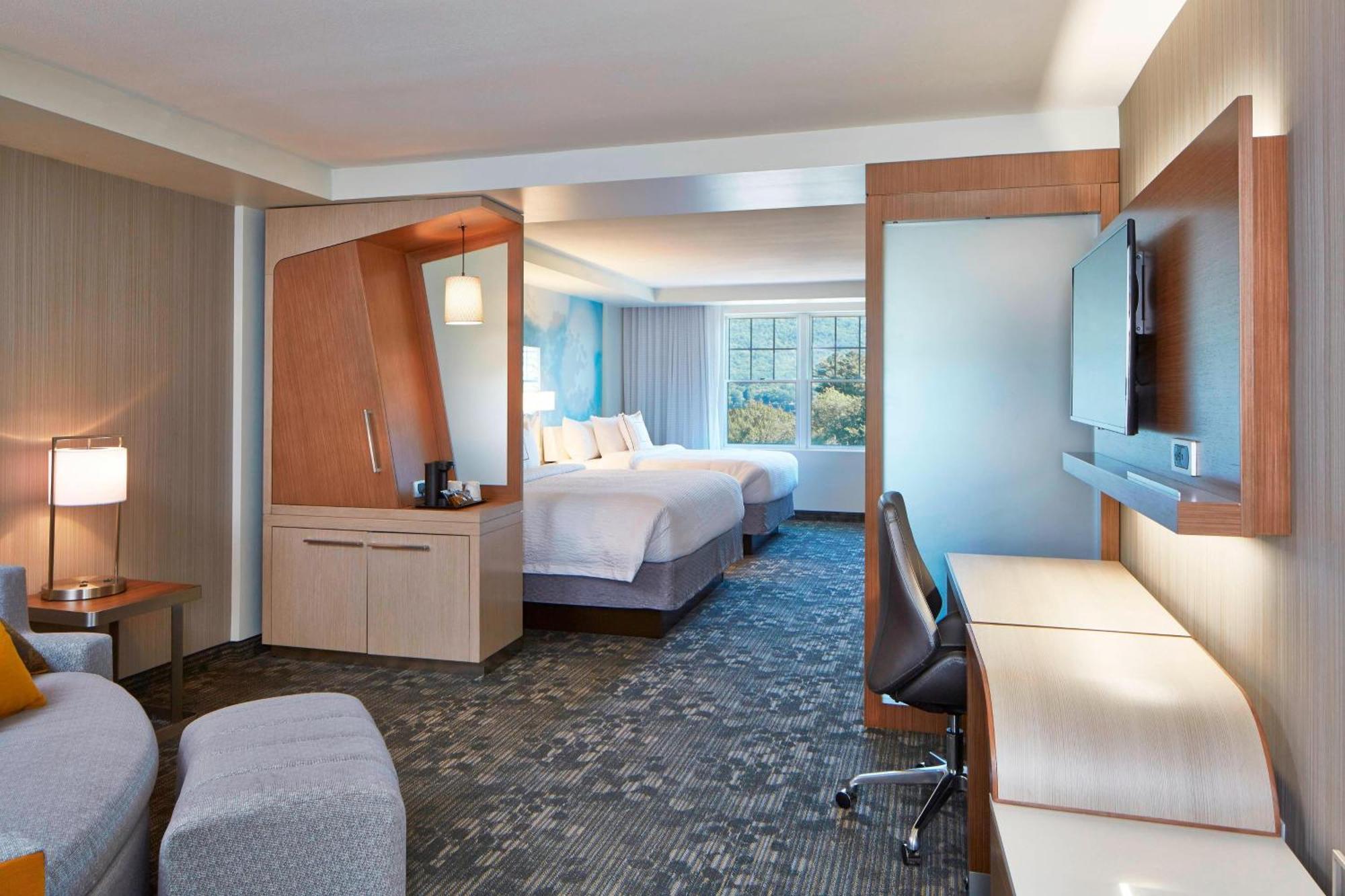 Courtyard By Marriott לייק ג'ורג' מראה חיצוני תמונה