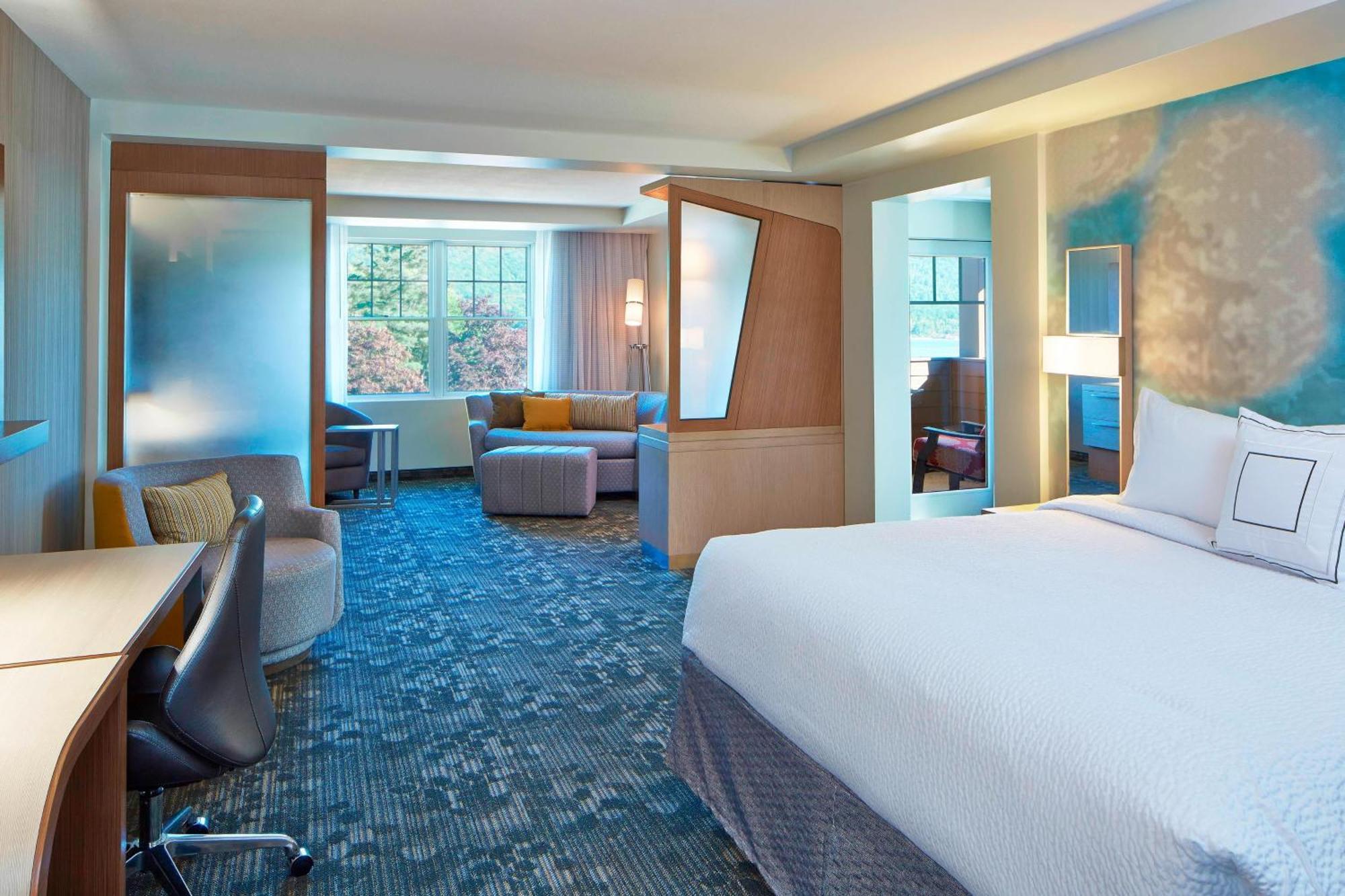 Courtyard By Marriott לייק ג'ורג' מראה חיצוני תמונה