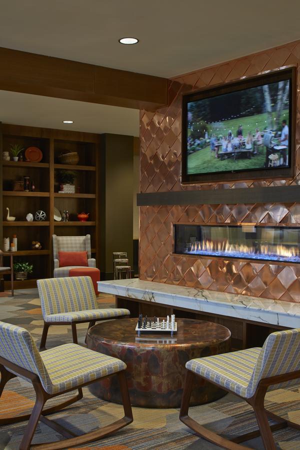 Courtyard By Marriott לייק ג'ורג' מראה חיצוני תמונה
