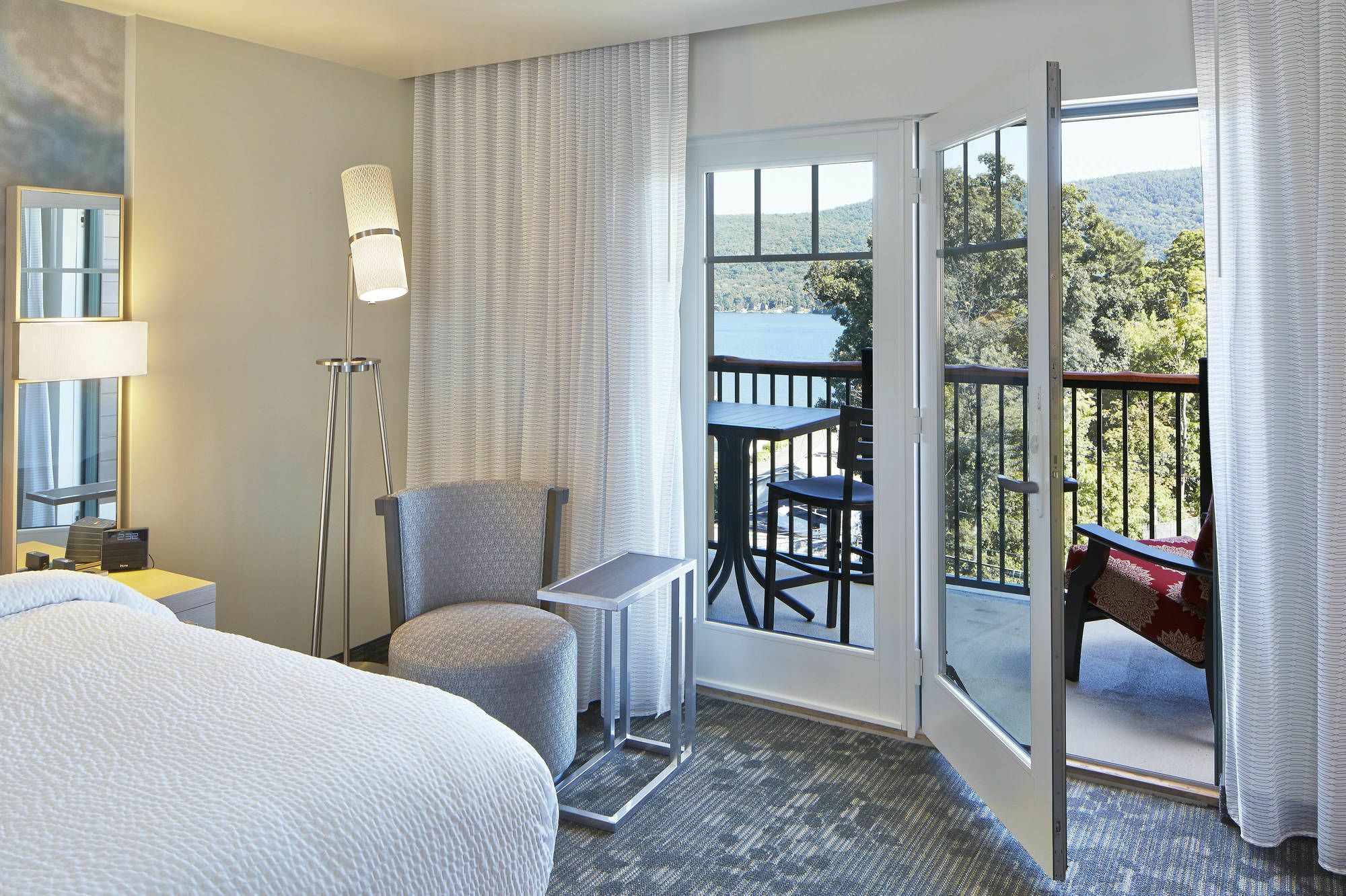Courtyard By Marriott לייק ג'ורג' מראה חיצוני תמונה